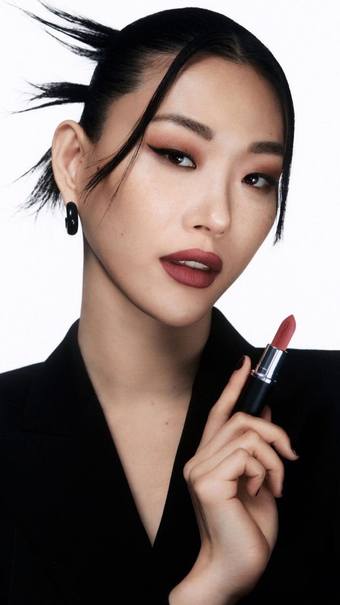 SORA WEARS MACXIMAL MATTE LIPSTICK IN SWEET DEAL